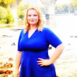 Meet your Posher, Tina